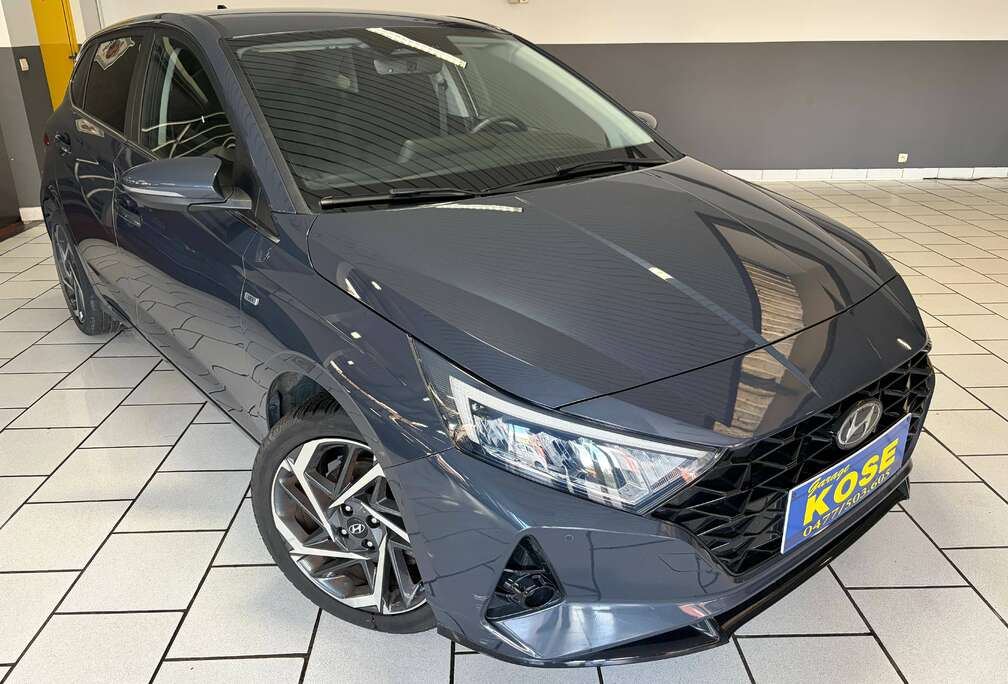 Hyundai i20 1.0 T-GDi MHEV Sky DCT // FAIBLE KILOMETRAGE + GARANTIE 12M+ ESSAI + CARPASS//