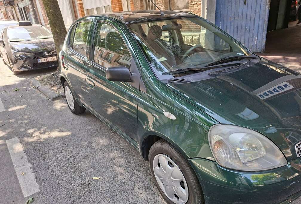 Toyota 1.3i Linea Sol A