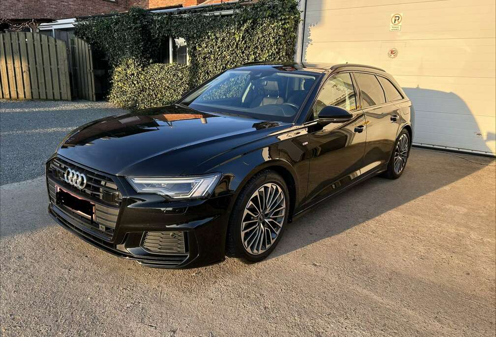 Audi Avant 55 TFSI e quattro S tronic sport competition