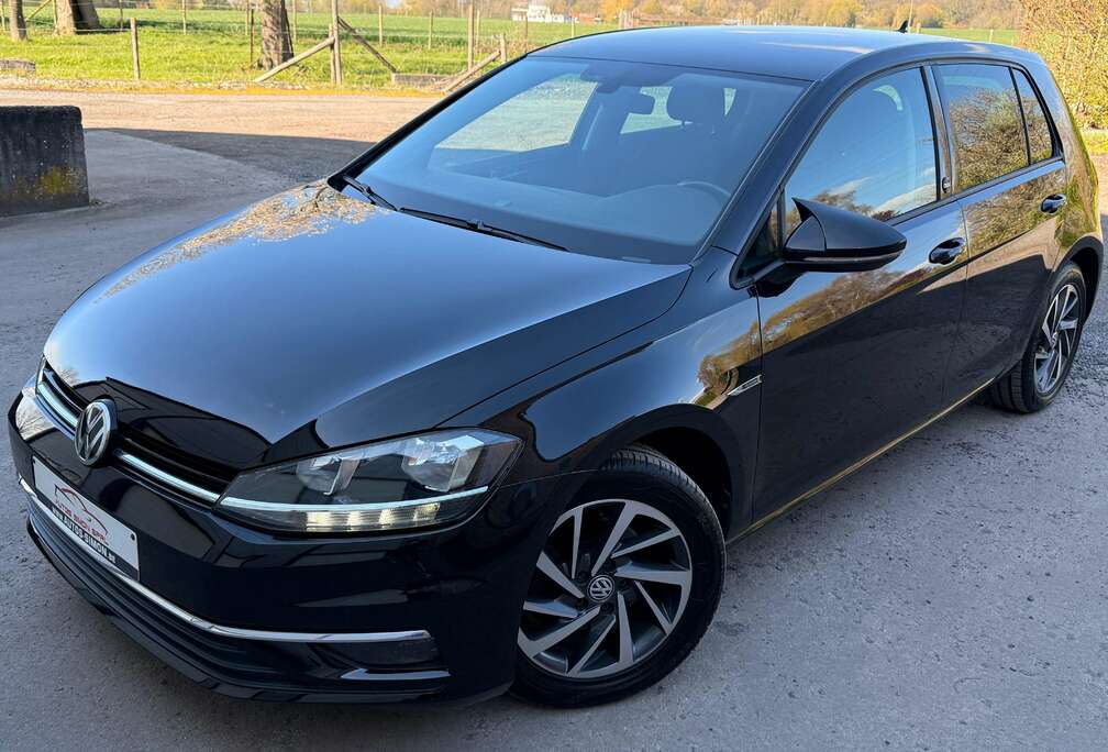 Volkswagen Golf 1.4 TSI BMT Sound