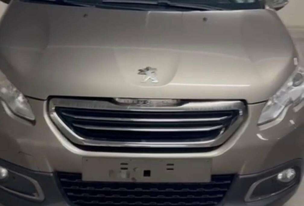 Peugeot 2008 1.2i PureTech Active S