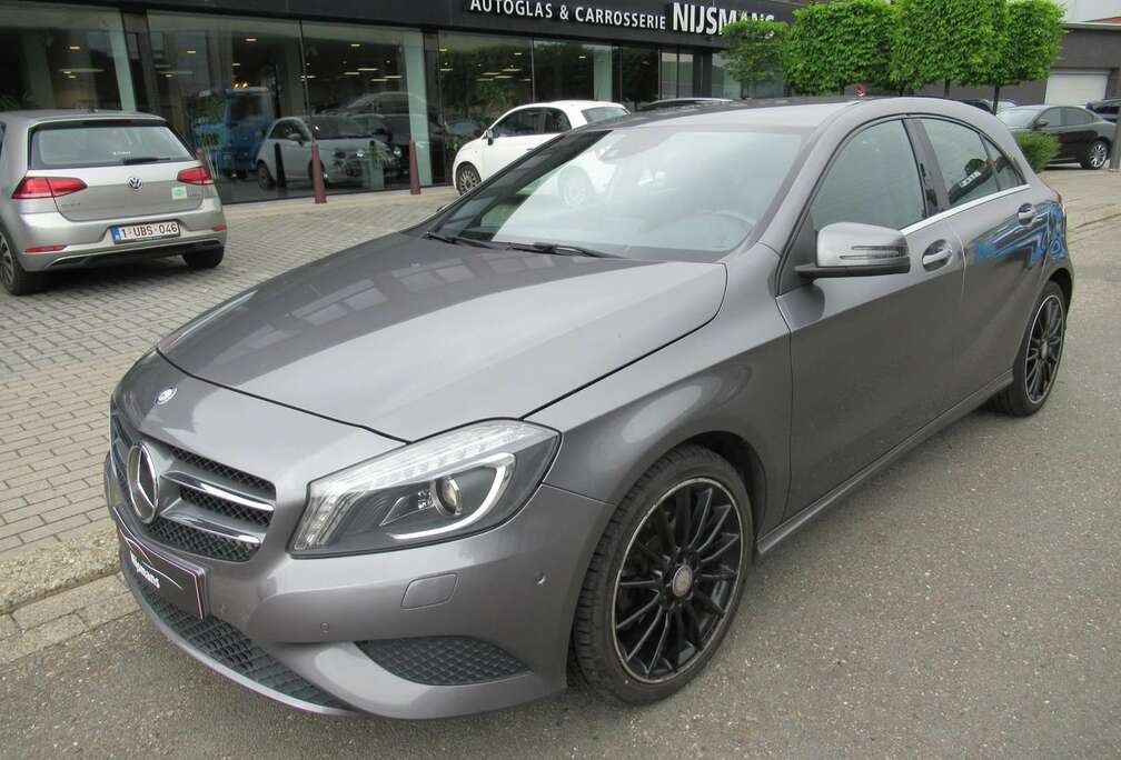Mercedes-Benz Style BlueEFFICIENCY Lim.-Harman/Kardon-Airco-Camera