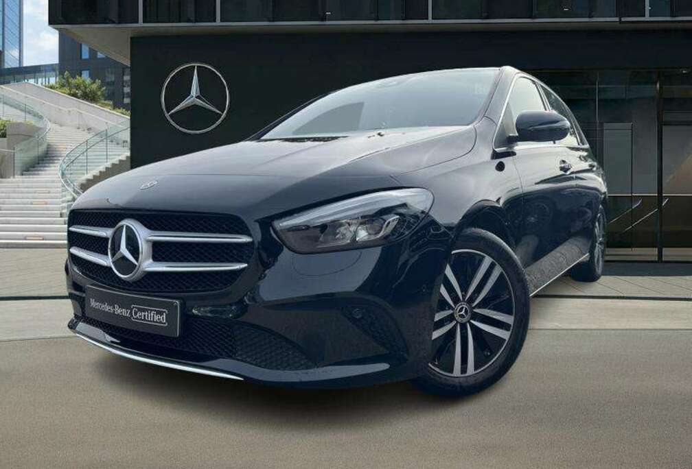 Mercedes-Benz Luxury Line