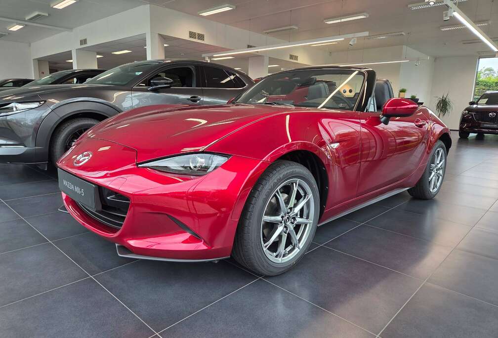 Mazda MX-5 1.5i Skyactiv-G Exclusive-Line