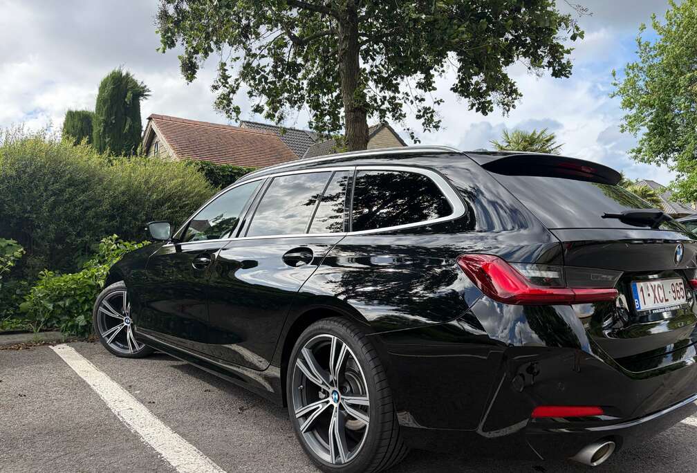 BMW 318iA