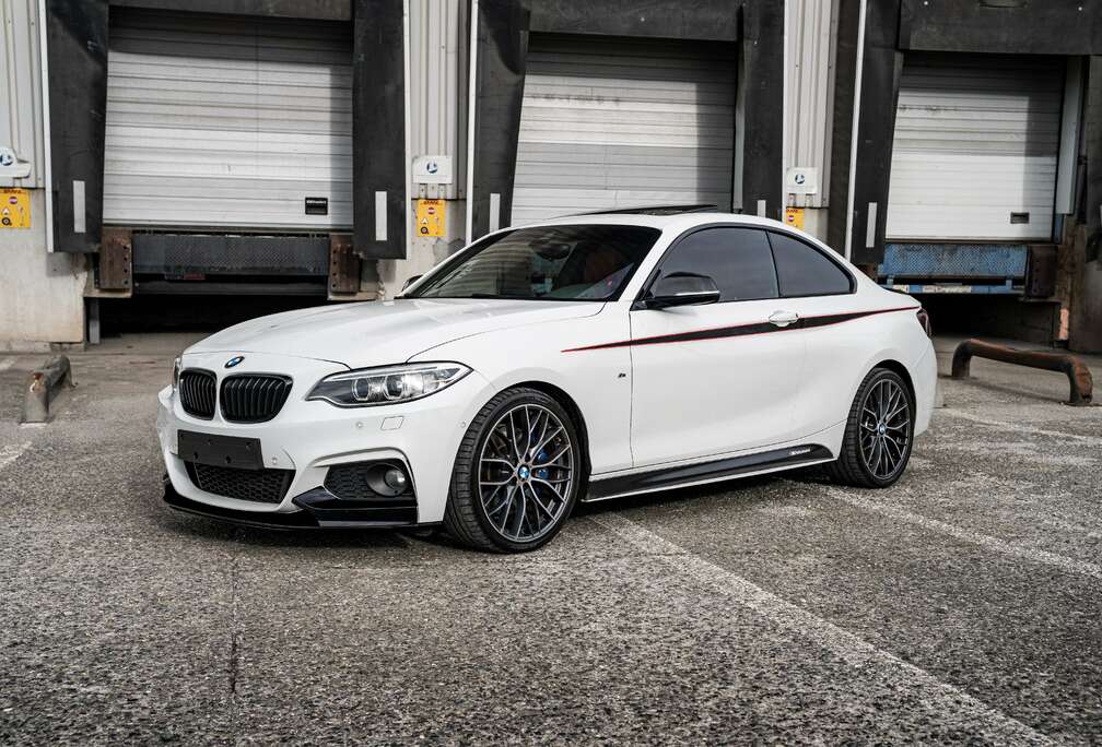 BMW PACK M PERFORMANCE