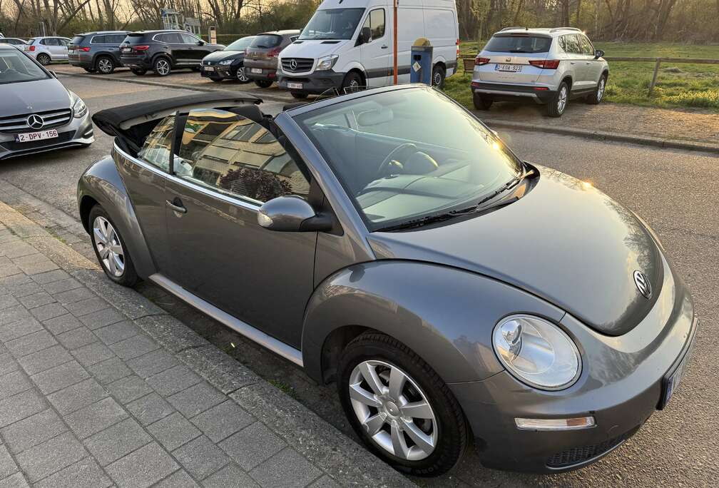 Volkswagen Cabrio 1.6i United