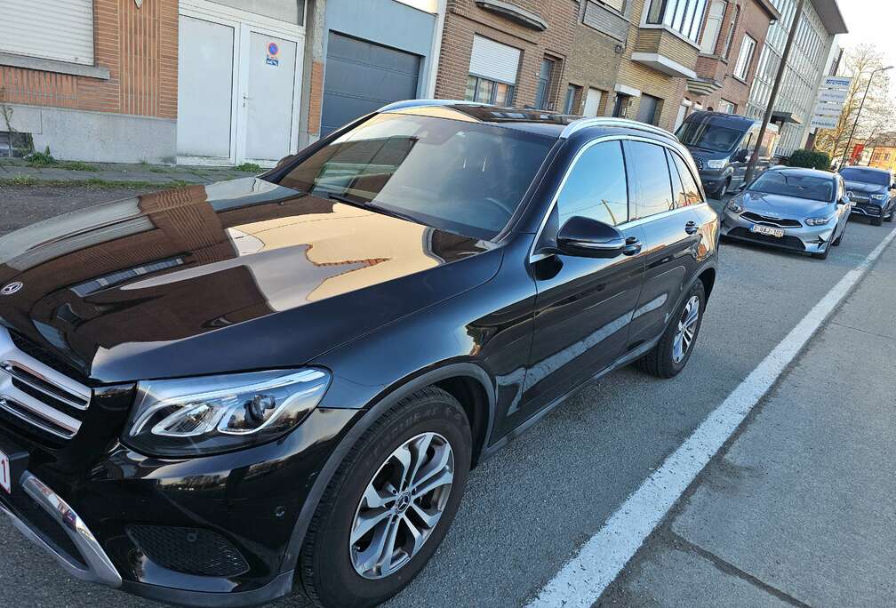 Mercedes-Benz GLC 220 d 4-Matic (EU6c)