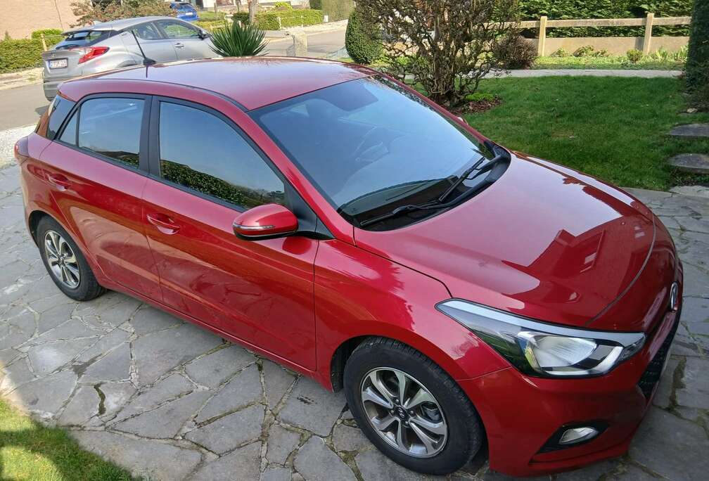 Hyundai i20 1.2i Twist Techno Pack