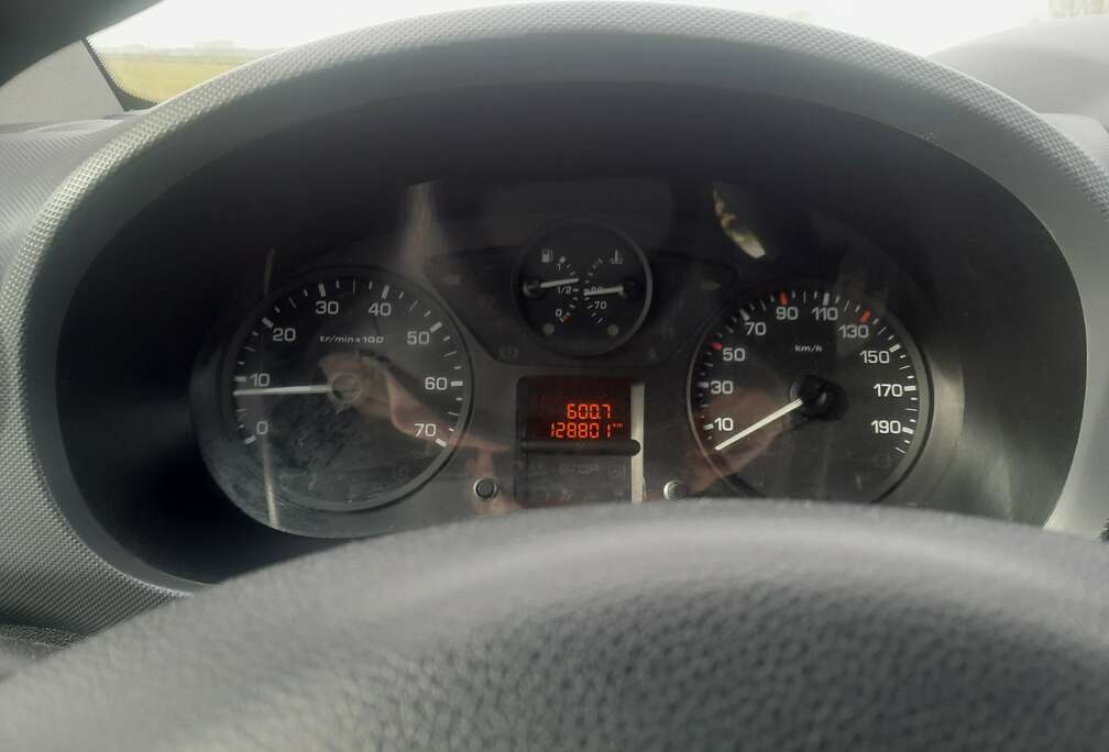 Peugeot Partner 1.6 HDi L2H1 Confort 121