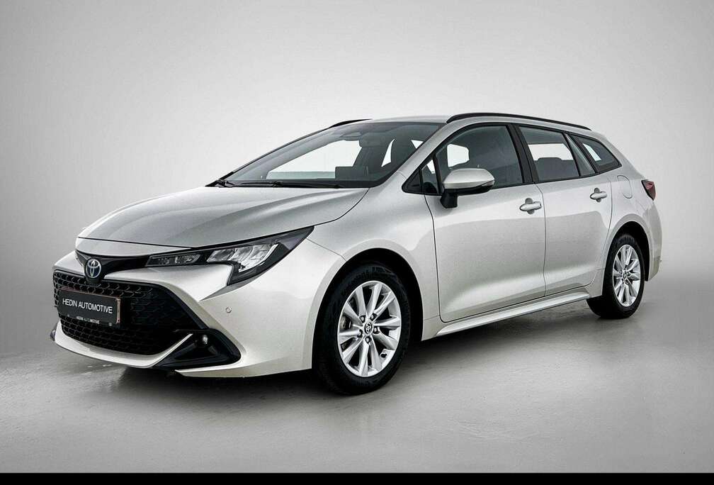 Toyota 1.8 Hybrid Dynamic e-CVT