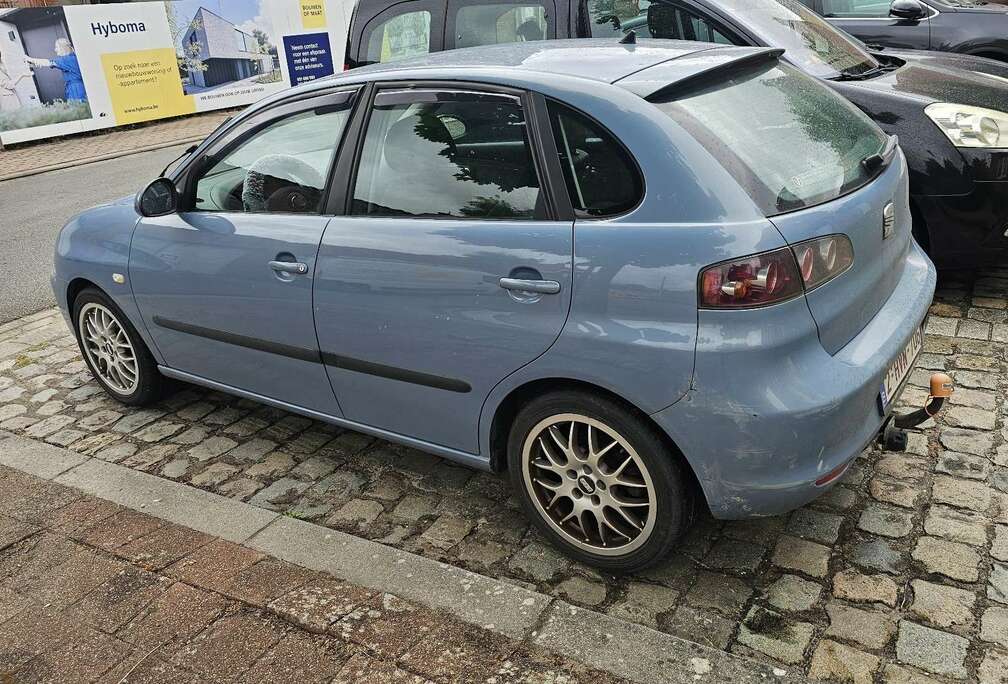 SEAT 1.4 16V Comfort Edition