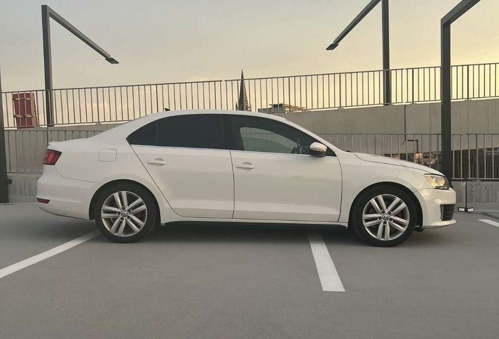 Volkswagen 2.0 TSI GLI