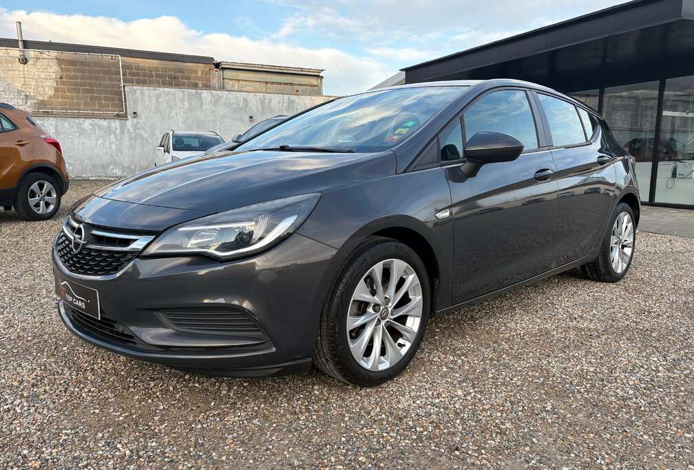 Opel Astra 1.6 CDTi ECOTEC D Dynamic Start/Stop