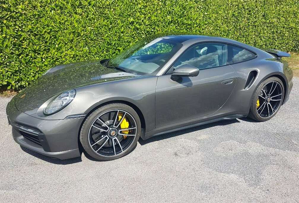 Porsche TURBO S 650 pk met slechts 9650 km