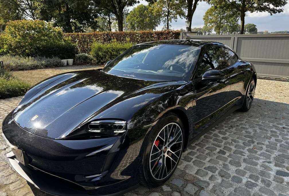 Porsche 4S Performancebatterie Plus