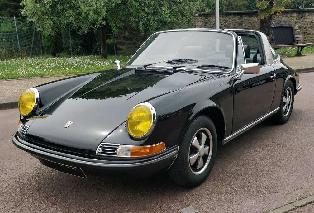 Oldtimer 911 2.2T TARGA