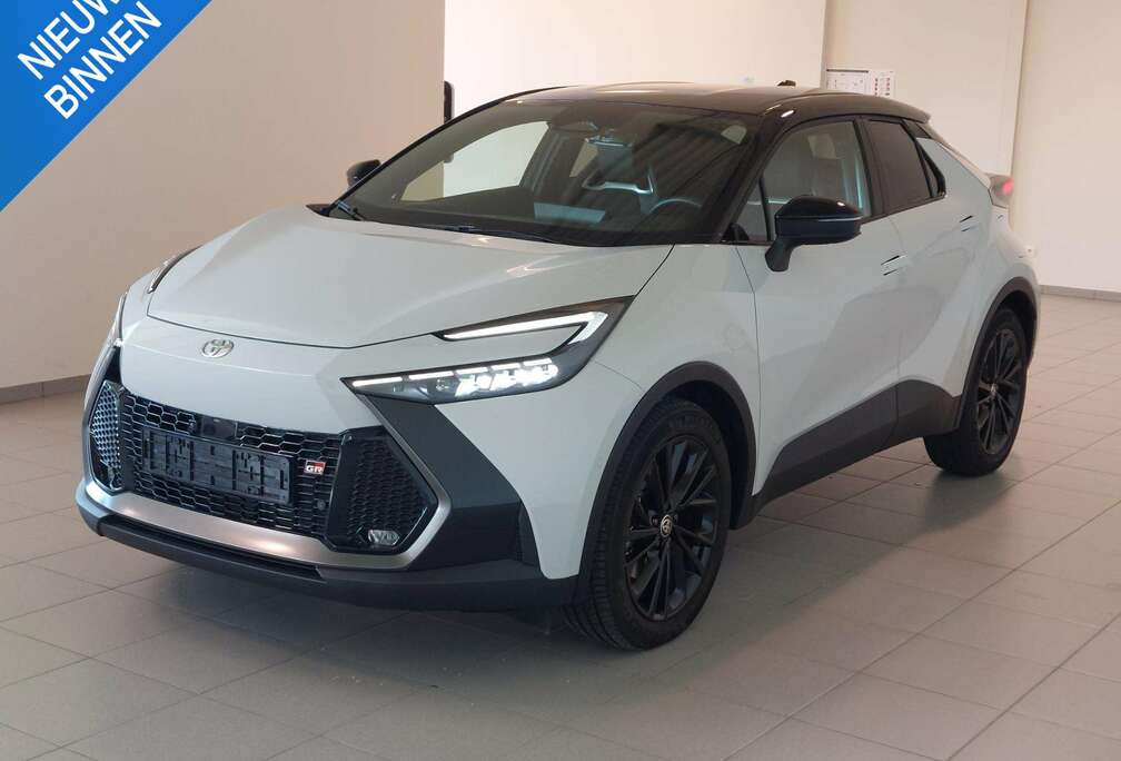 Toyota 2.0 Plug-In Hybrid GR Sport Bi-Tone E-CVT