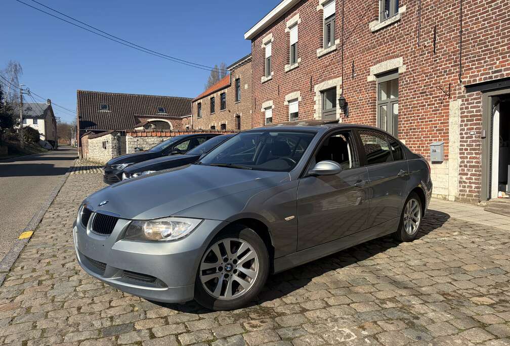 BMW 318i