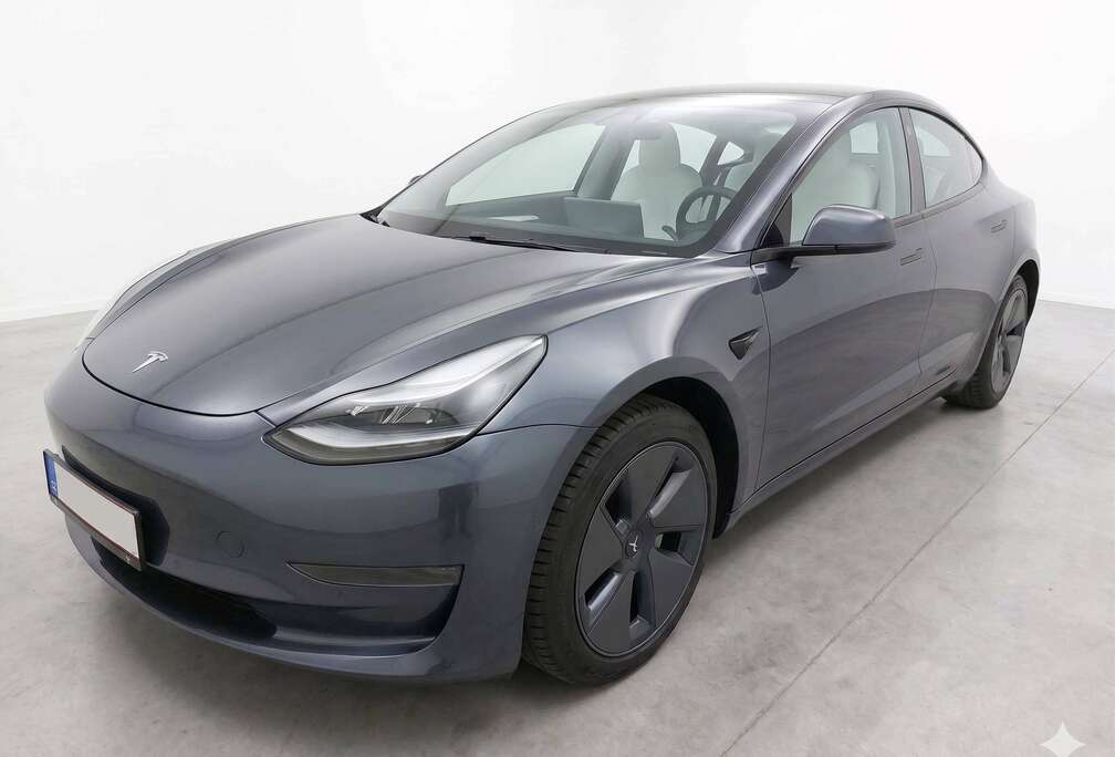 Tesla Model 3 55 kWh Standard Plus