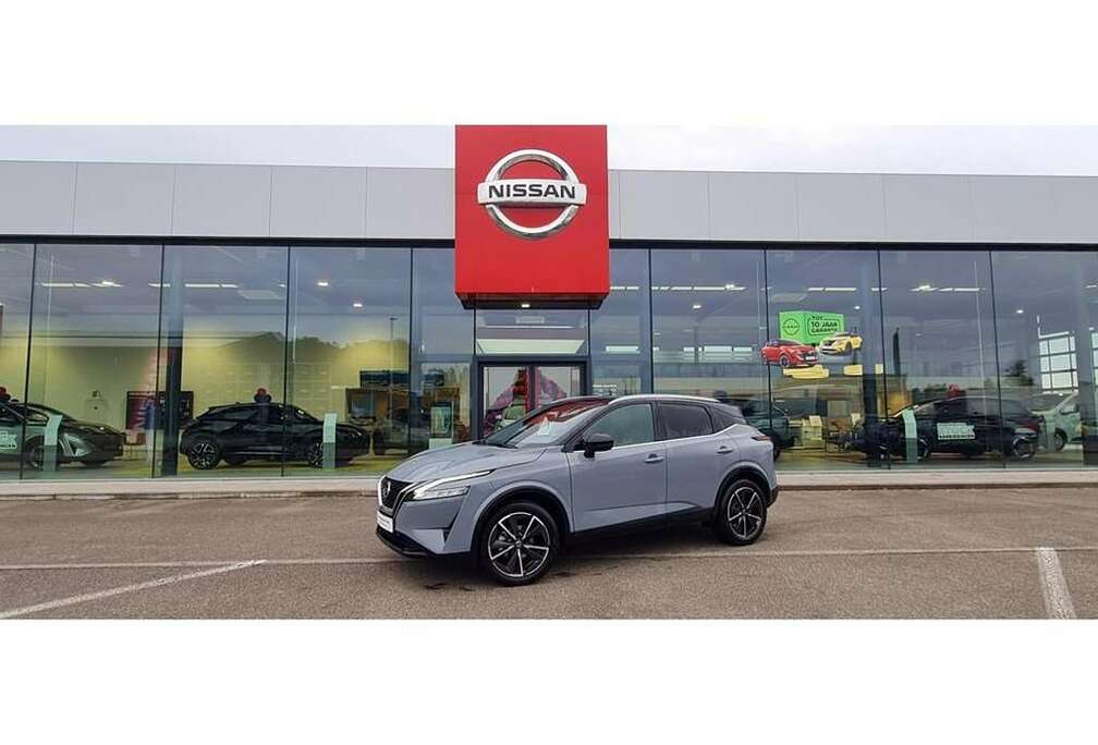 Nissan TEKNA 1.3 X -TRONIC