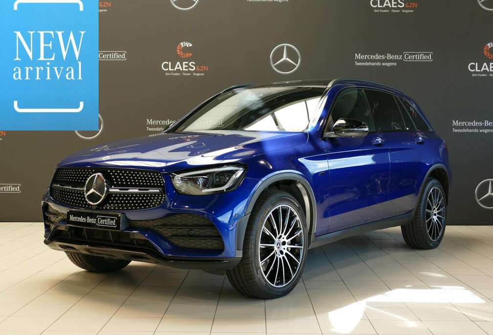 Mercedes-Benz 300de 4MATIC AMG Line - DOS 8779