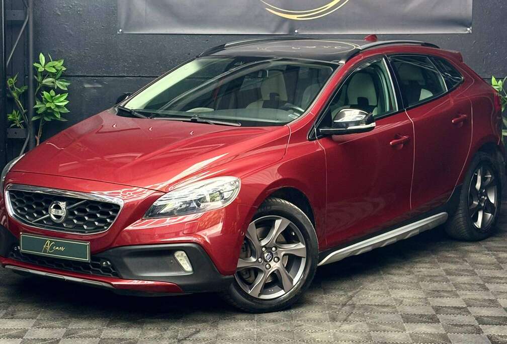 Volvo V40 Cross Country 2.0 D3 *Carnet complet* Garantie 12 mois*