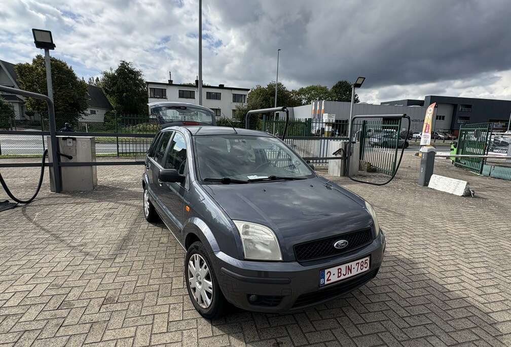 Ford 1.4 Elegance
