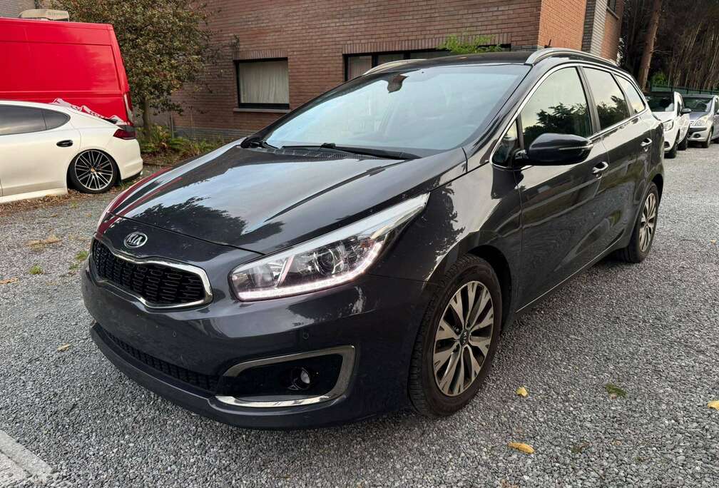 Kia Cee\'d 1.6 CRDi Navi Edition ISG