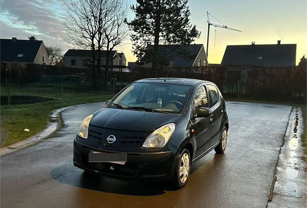 Nissan 1.0 acenta