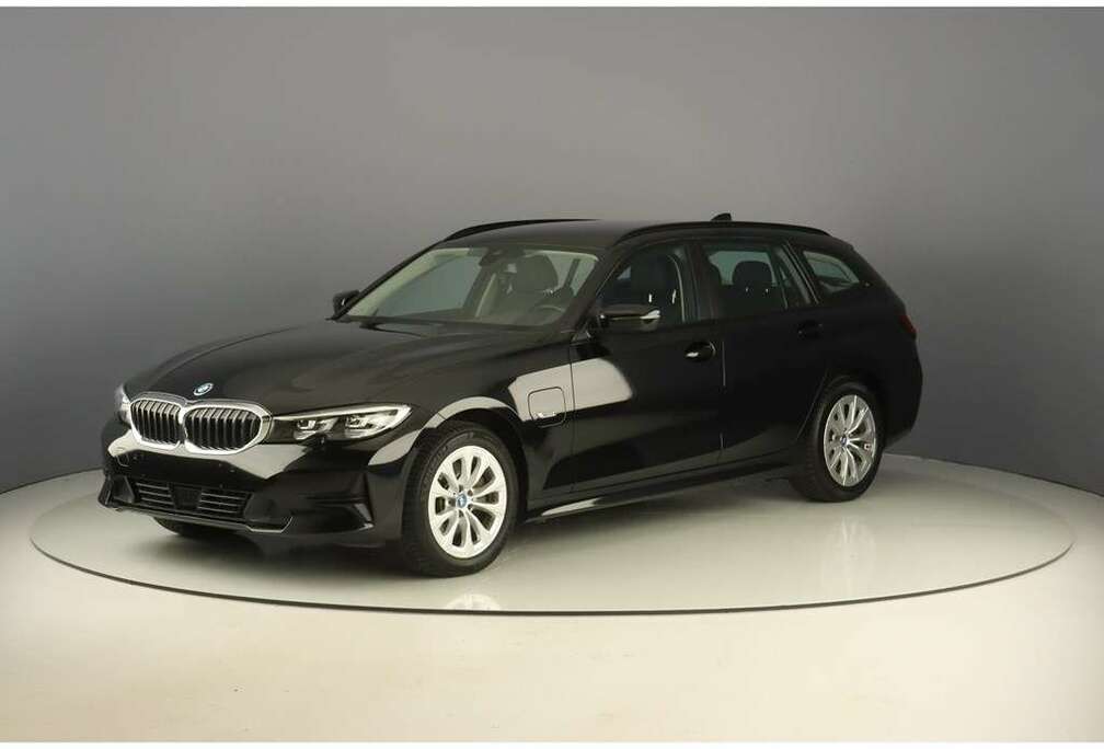 BMW e Touring 204pk Pack Business