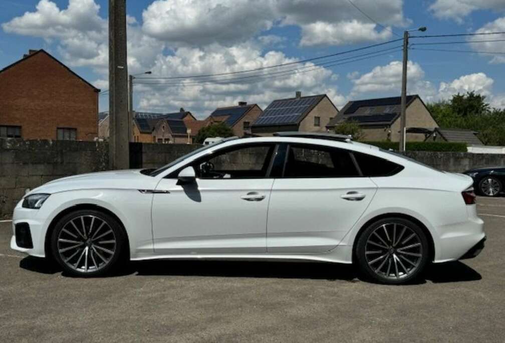 Audi A5 Sportback 30 TDi Business Edition S line