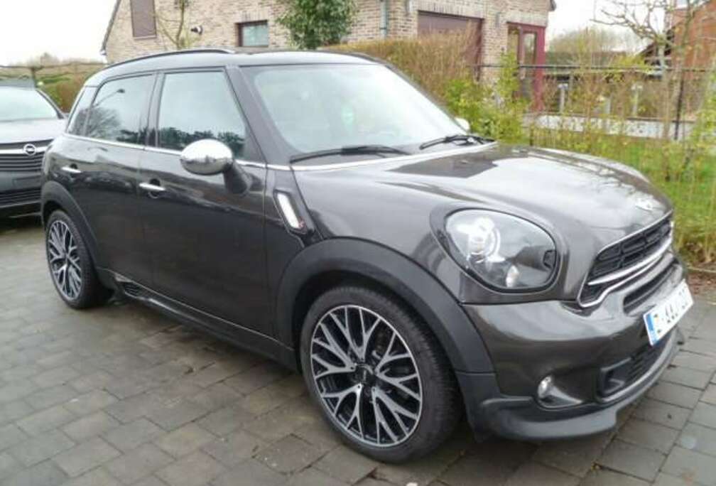 MINI 2.0 D S AUTOMATIC/ JOHN COOPER WORKS / 111000KM