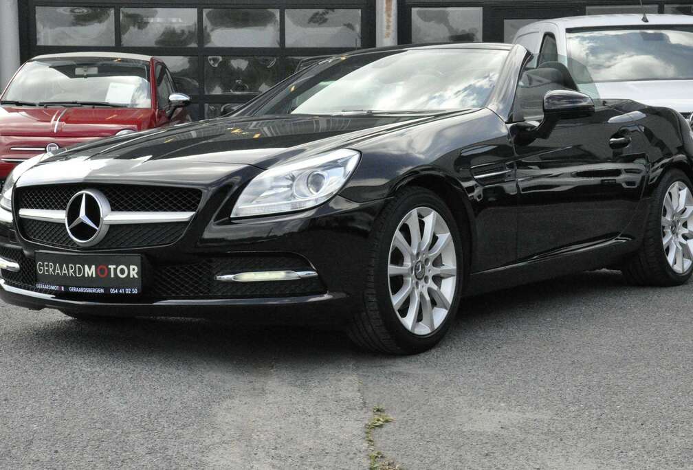 Mercedes-Benz SLK 200