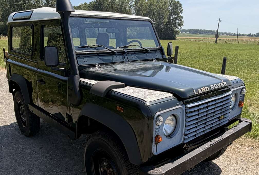 Land Rover 90  2.5 Td5