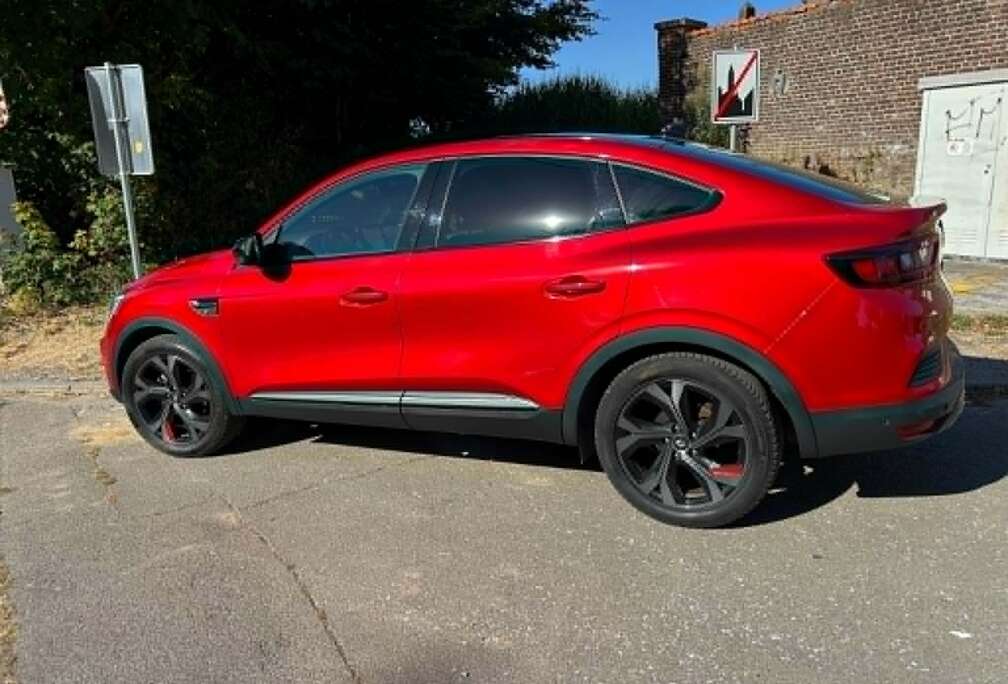 Renault Arkana E-TECH 1.6i R.S.Line