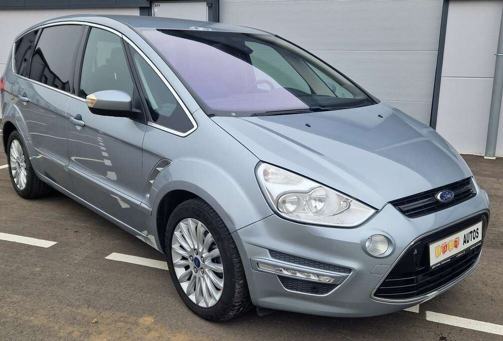 Ford 2.0 tdci 140ch, Titanium, boite auto Powershift