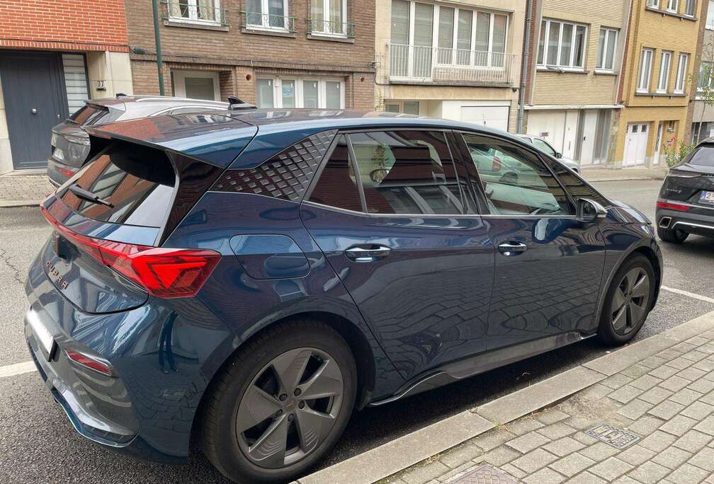 Born 58 kWh Business Edition+