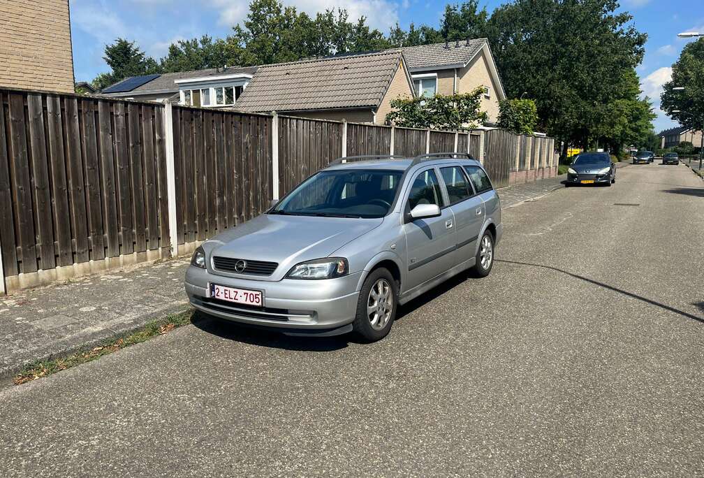 Opel Astra 1.6 Caravan Edition 2000