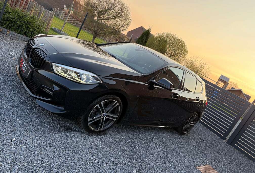 BMW 120i * M-SPORT *Carplay * HUD * Full