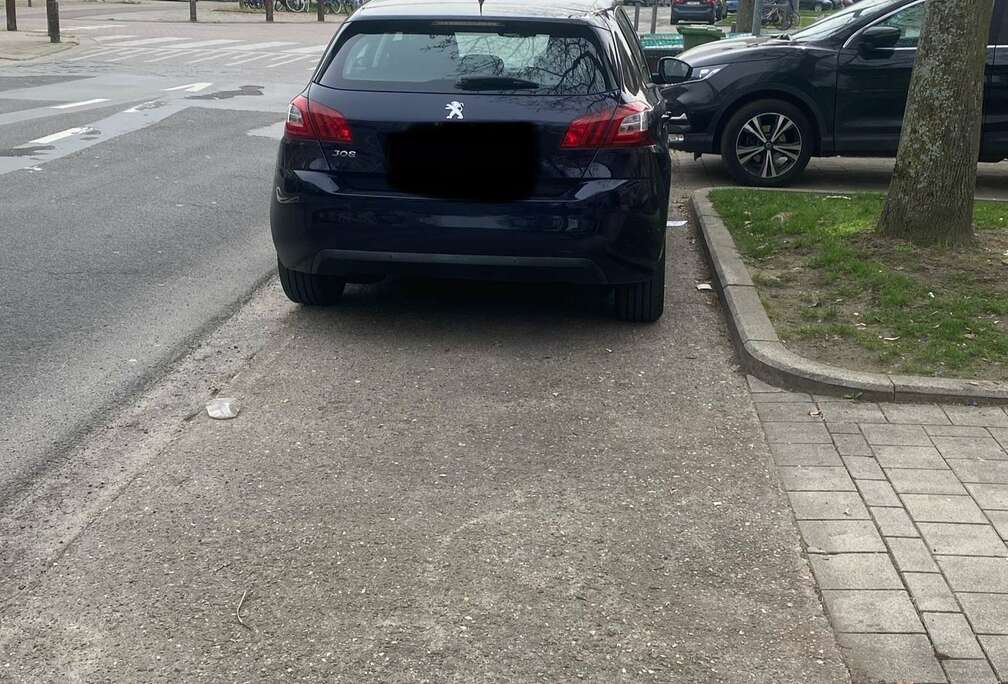 Peugeot 1.6 BlueHDi Active STT