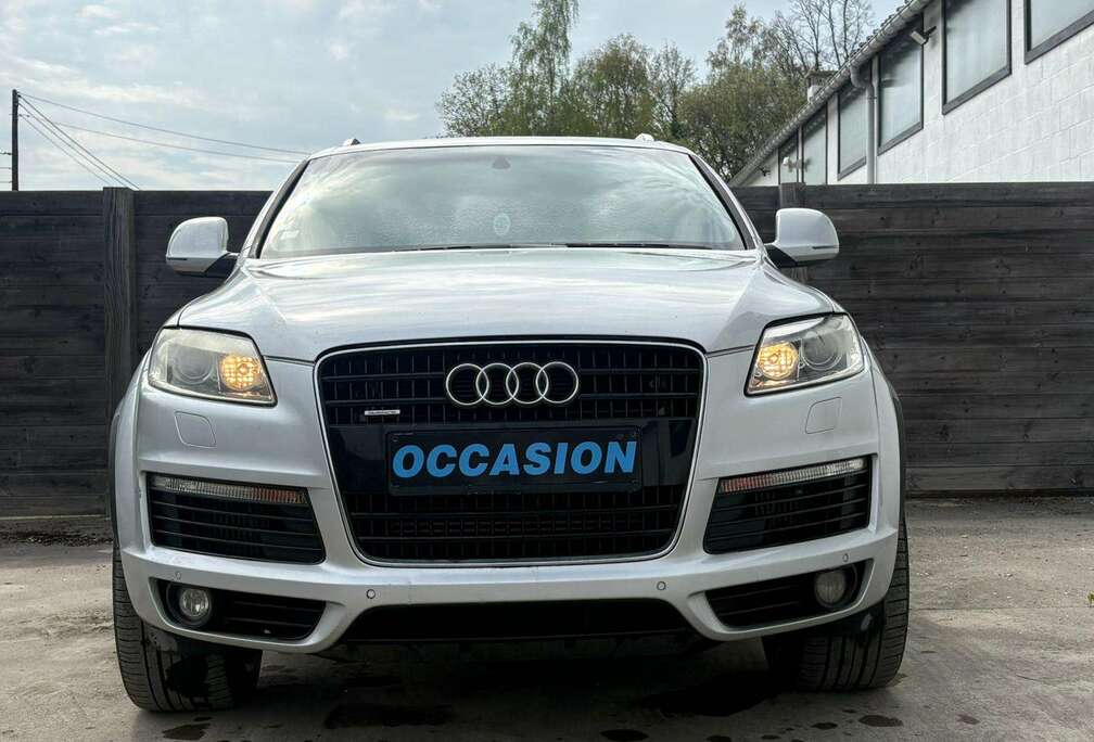 Audi Q7 3.0 TDi V6 24v S line Tiptronic
