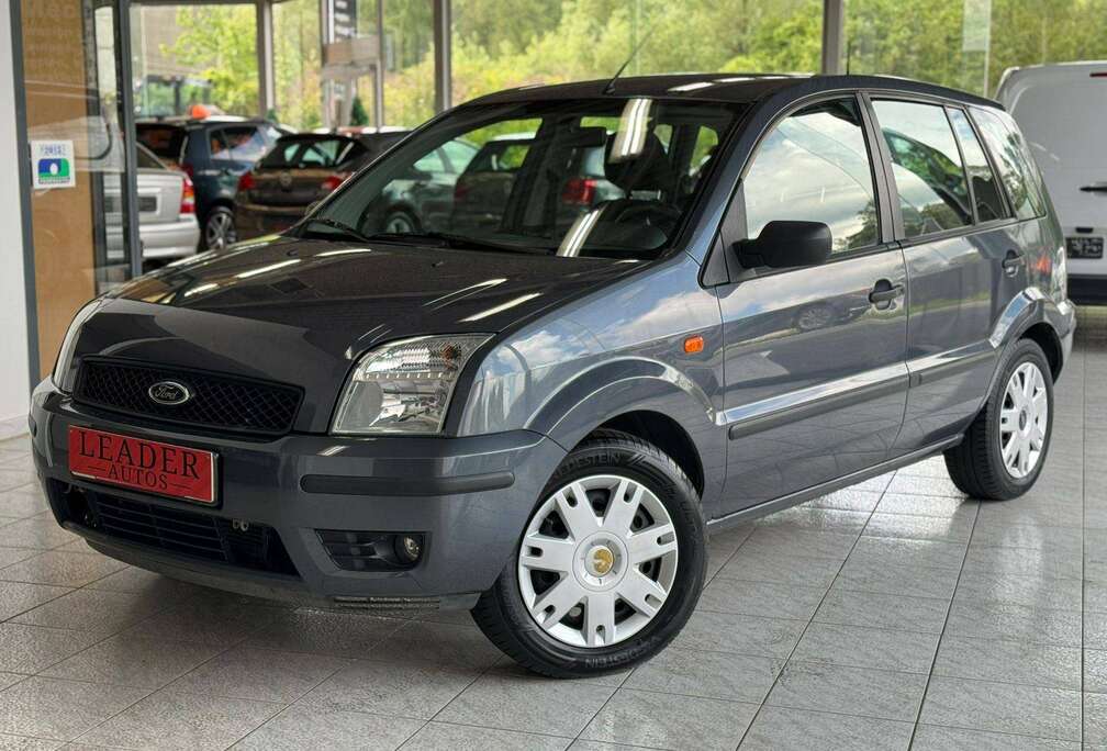 Ford 1.6 ESSENCE 101CV - AIRCO -
