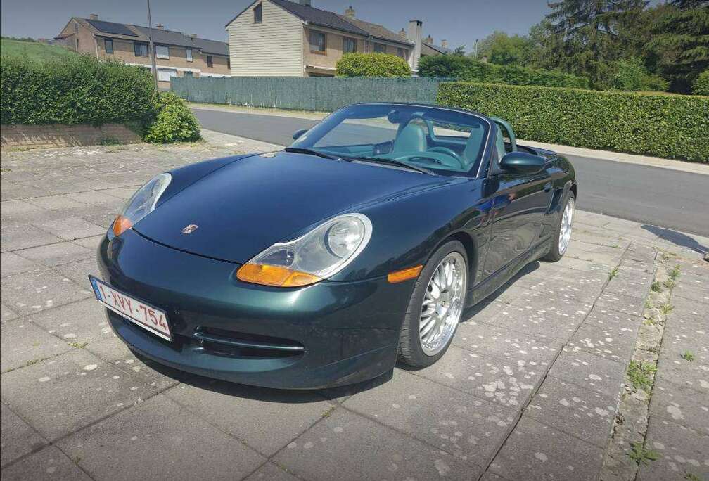 Porsche 3.2i