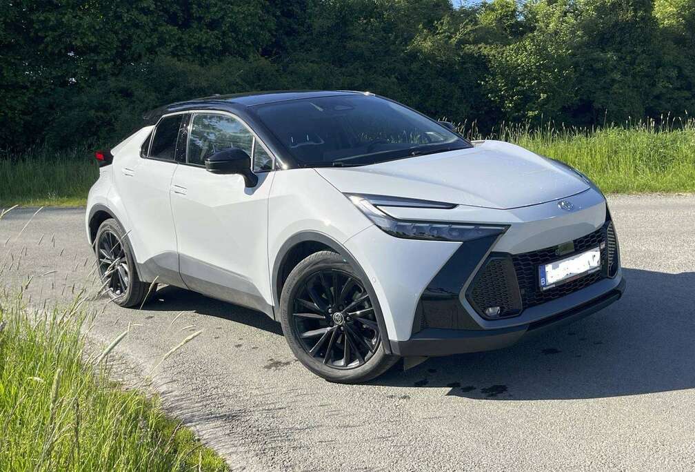 Toyota C-HR Hybrid PHEV 2.0 GR Sport Bi-Tone E-CVT (164 kW) GR Sport