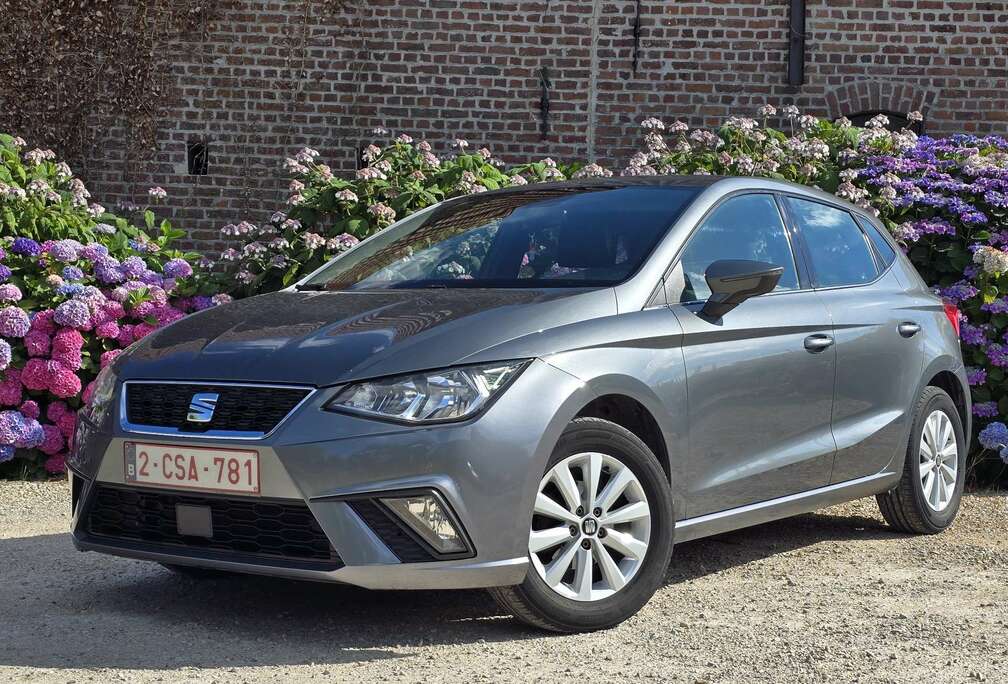 SEAT 1.0i MPI Style