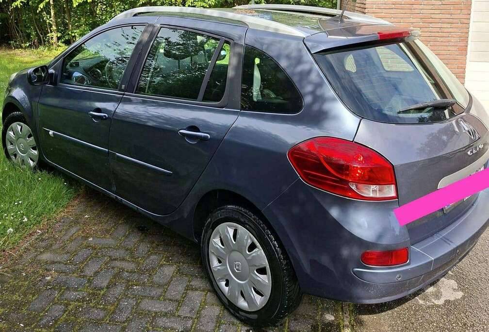 Renault Clio 1.2i 20th