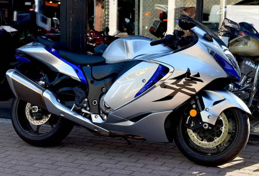 Suzuki ***MOTO VERTE***