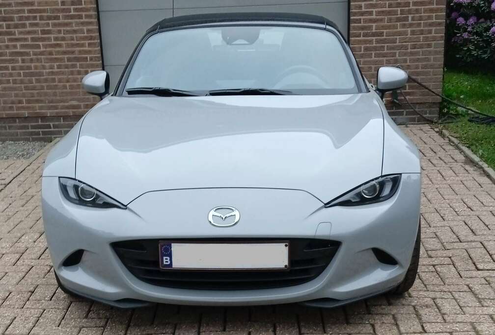 Mazda MX-5 RF SKYACTIV-G 1.5Exclusive-Line