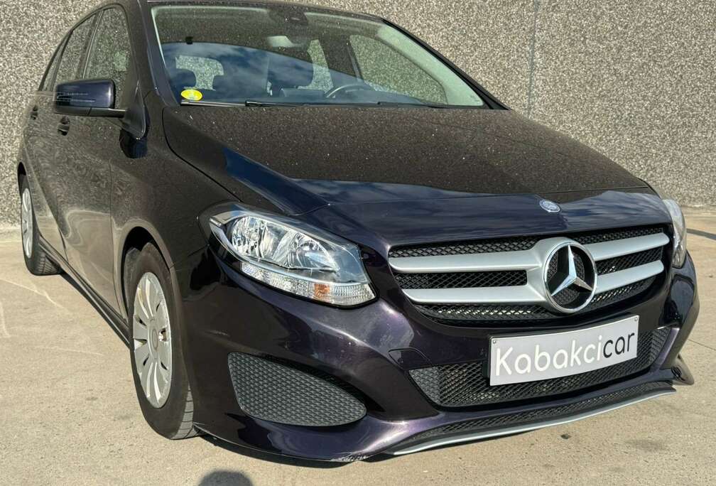 Mercedes-Benz d 109cv//CAMERA//AC//BT//TEL//GARANTIE 12 MOIS